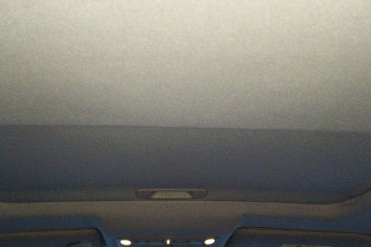 Used Nissan Teana 2016 Revised Version 2.0L XL Comfort Edition Headliner