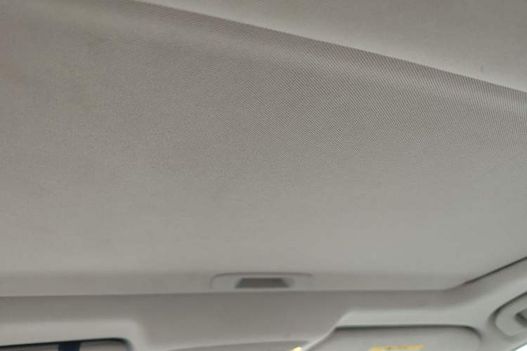 Used Nissan Teana 2016 2.0L XE Fashion Edition Headliner