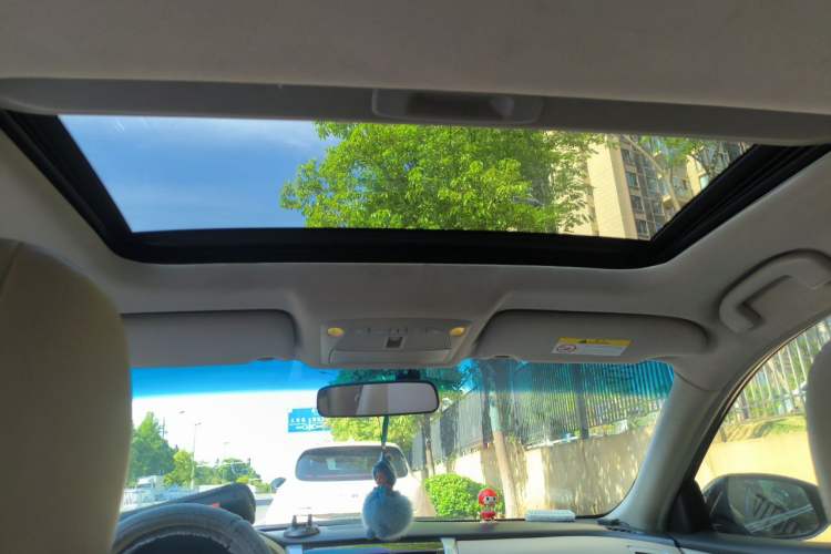 Used Nissan Teana 2016 2.0L XE Fashion Edition Headliner