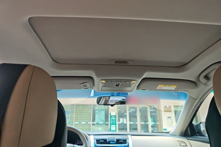 Used Nissan Teana 2016 2.0L XL Comfort Edition Headliner