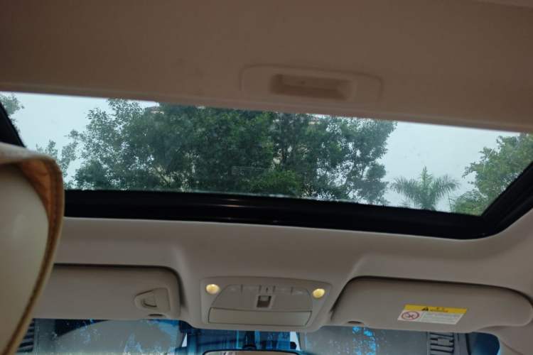 Used Nissan Teana 2016 Revised Version 2.0L XL Comfort Edition Headliner