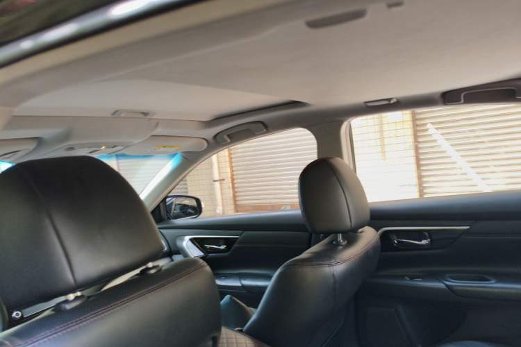 Used Nissan Teana 2016 Revised Version 2.0L XL Comfort Edition Headliner