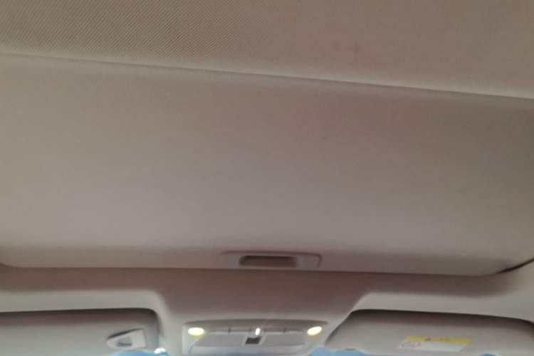 Used Nissan Teana 2016 2.0L XL Comfort Edition Headliner