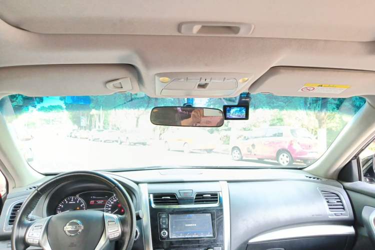Used Nissan Teana 2016 2.0L XL Comfort Edition Headliner