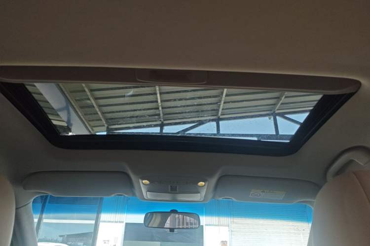 Used Nissan Teana 2016 2.0L XE Fashion Edition Headliner
