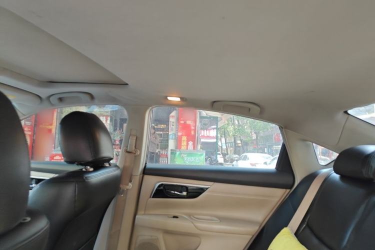 Used Nissan Teana 2016 2.0L XE Fashion Edition Headliner