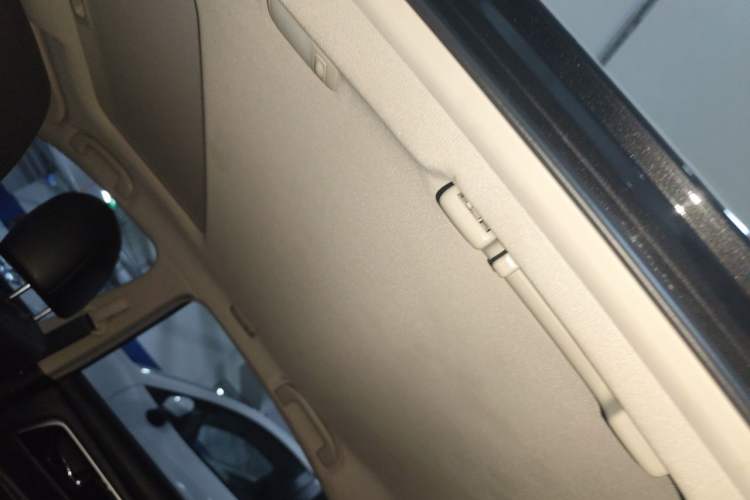 Used Nissan Teana 2016 2.0L XL Comfort Edition Headliner