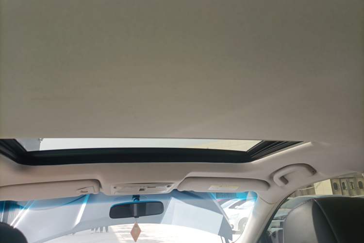 Used Nissan Teana 2016 Revised Version 2.0L XL Comfort Edition Headliner