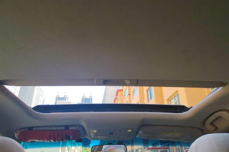 Used Nissan Teana 2016 2.0L XE Fashion Edition Headliner