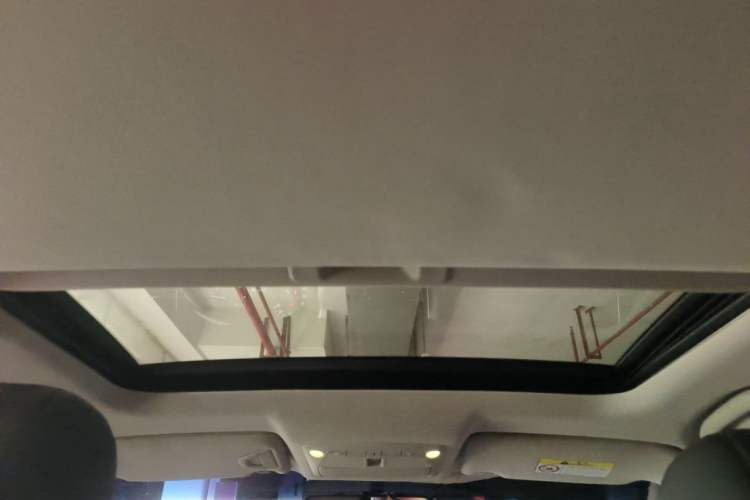 Used Nissan Teana 2016 Revised Version 2.0L XL Comfort Edition Headliner