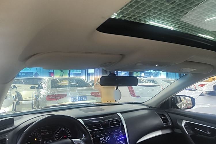 Used Nissan Teana 2016 2.0L XL Comfort Edition Headliner