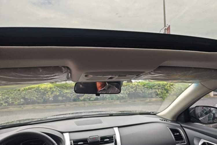 Used Nissan Teana 2016 2.5L XL-Upper Smart Enjoyment Version Headliner