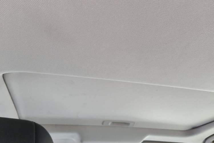 Used Nissan Teana 2016 2.0L XL Comfort Edition Headliner
