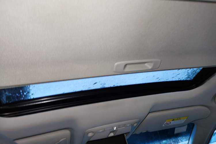 Used Nissan Teana 2016 Revised Version 2.0L XL Comfort Edition Headliner