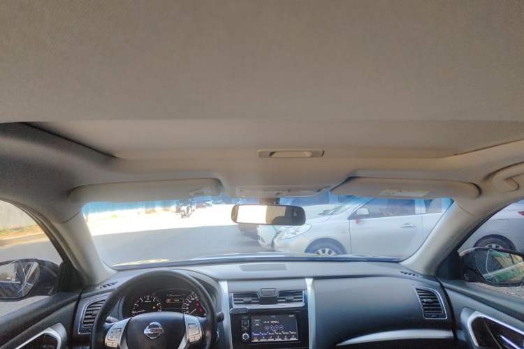 Used Nissan Teana 2016 2.0L XL Comfort Edition Headliner