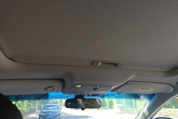 Used Nissan Teana 2016 Revised Version 2.0L XL Comfort Edition Headliner