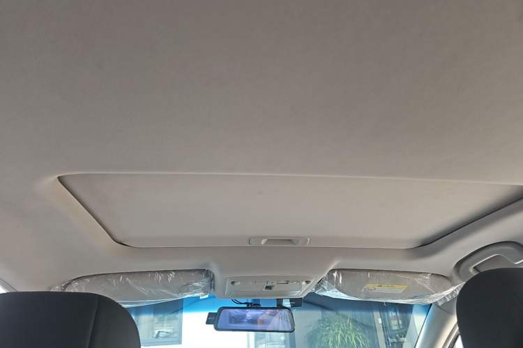 Used Nissan Teana 2016 Revised Version 2.0L XL Comfort Edition Headliner