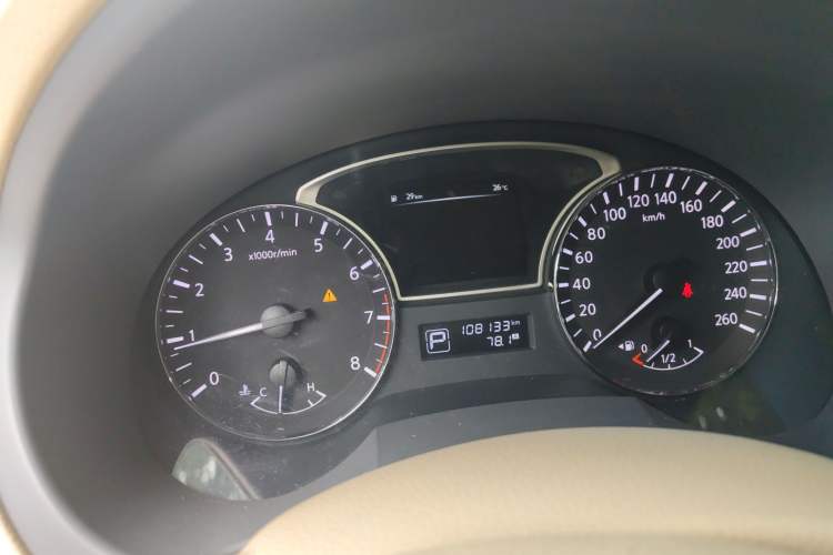 Used Nissan Teana 2016 2.0L XE Fashion Edition Instrument Cluster