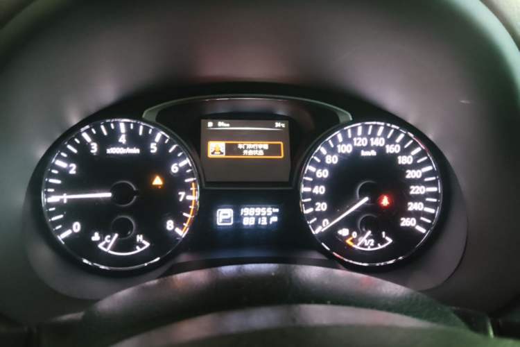 Used Nissan Teana 2016 Revised Version 2.0L XL Comfort Edition Instrument Cluster