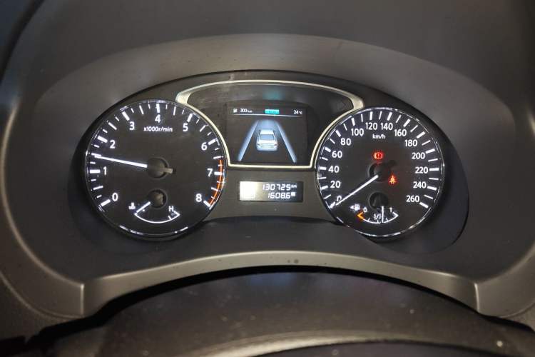 Used Nissan Teana 2016 Revised Version 2.0L XL Comfort Edition Instrument Cluster