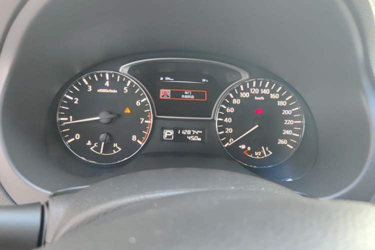 Used Nissan Teana 2016 Revised Version 2.0L XL Comfort Edition Instrument Cluster