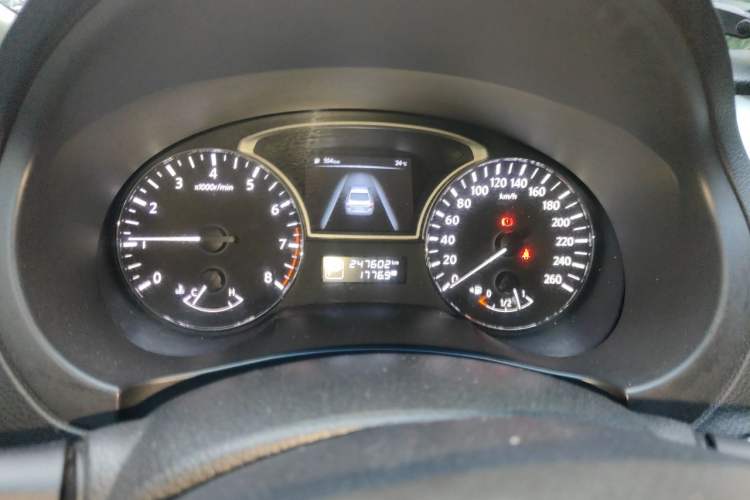 Used Nissan Teana 2016 2.0L XL Comfort Edition Instrument Cluster