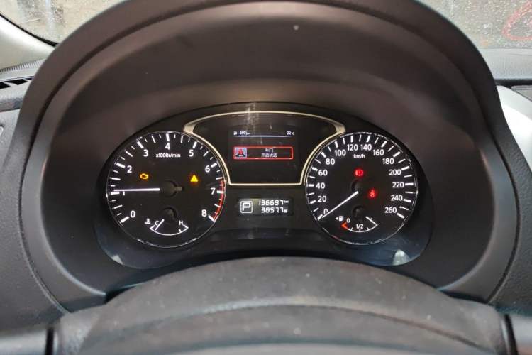 Used Nissan Teana 2016 2.0L XE Fashion Edition Instrument Cluster