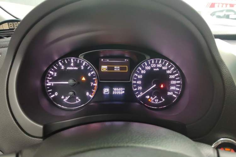 Used Nissan Teana 2016 2.0L XL Comfort Edition Instrument Cluster