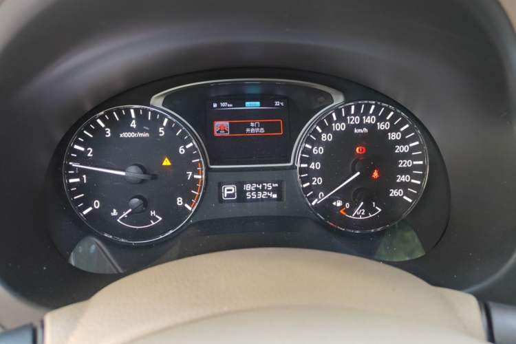 Used Nissan Teana 2016 2.0L XE Fashion Edition Instrument Cluster