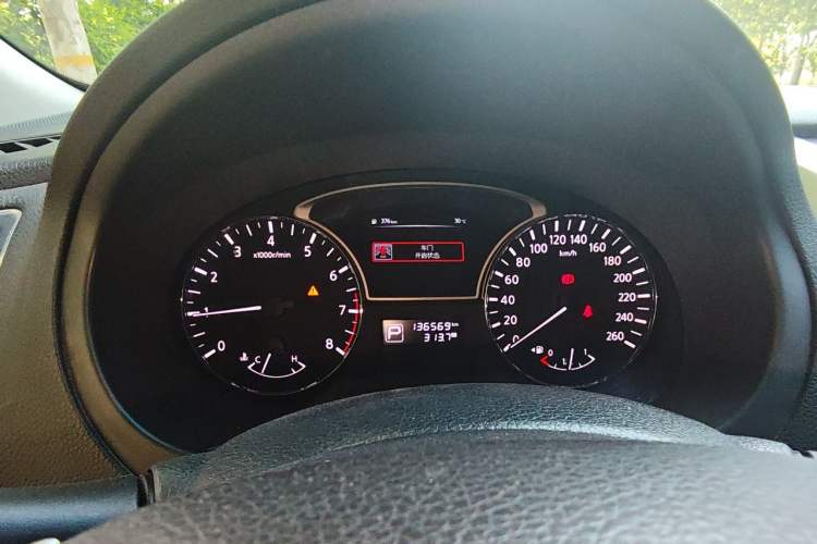 Used Nissan Teana 2016 Revised Version 2.0L XL Comfort Edition Instrument Cluster