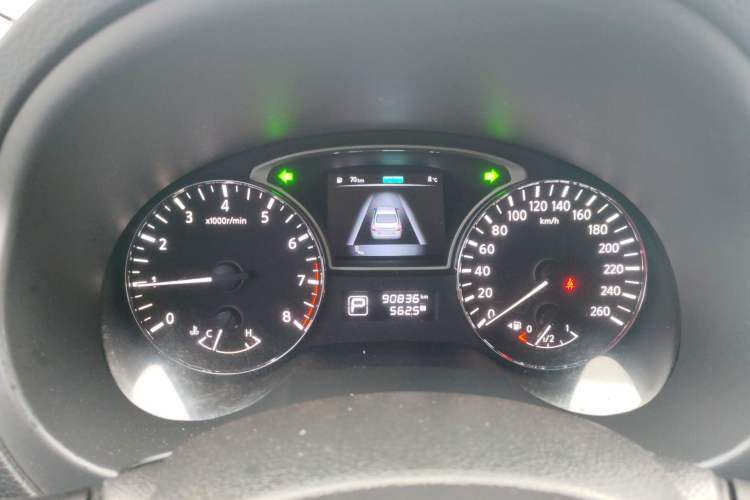 Used Nissan Teana 2016 2.0L XL-Upper Smart Edition Instrument Cluster