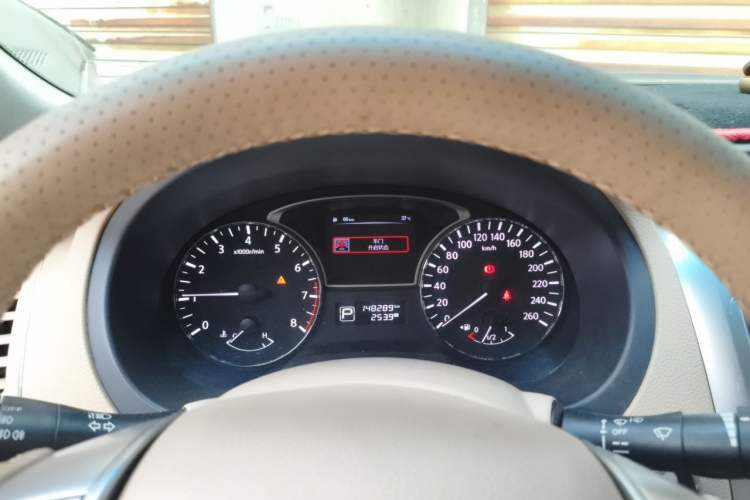 Used Nissan Teana 2016 2.0L XL Comfort Edition Instrument Cluster