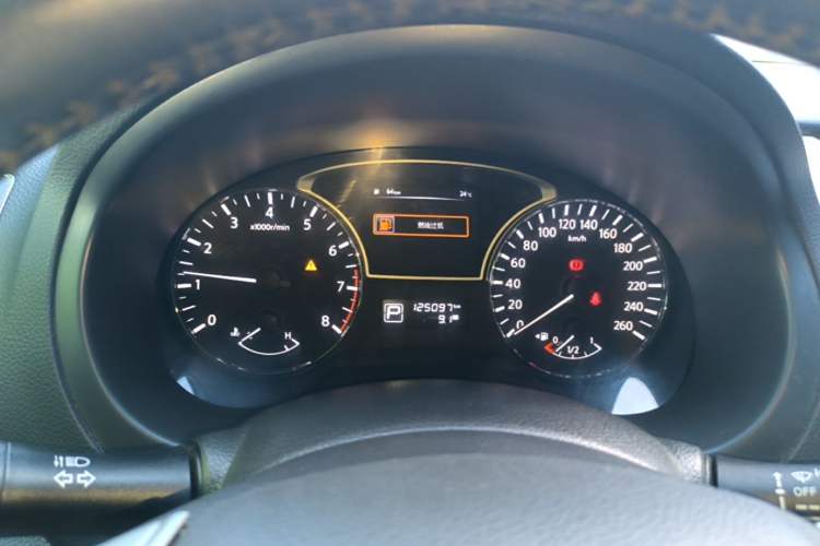 Used Nissan Teana 2016 Revised Version 2.0L XL Comfort Edition Instrument Cluster