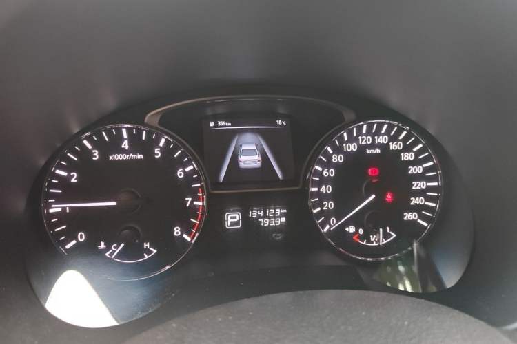 Used Nissan Teana 2016 Revised Version 2.0L XL Comfort Edition Instrument Cluster