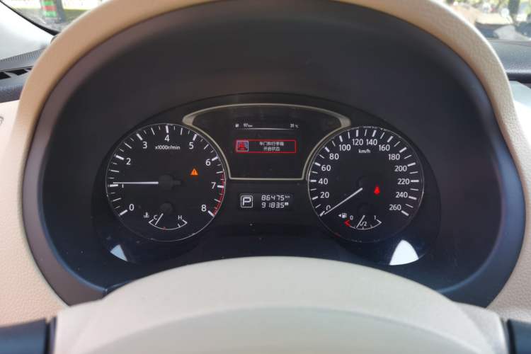 Used Nissan Teana 2016 Revised Version 2.0L XL Comfort Edition Instrument Cluster