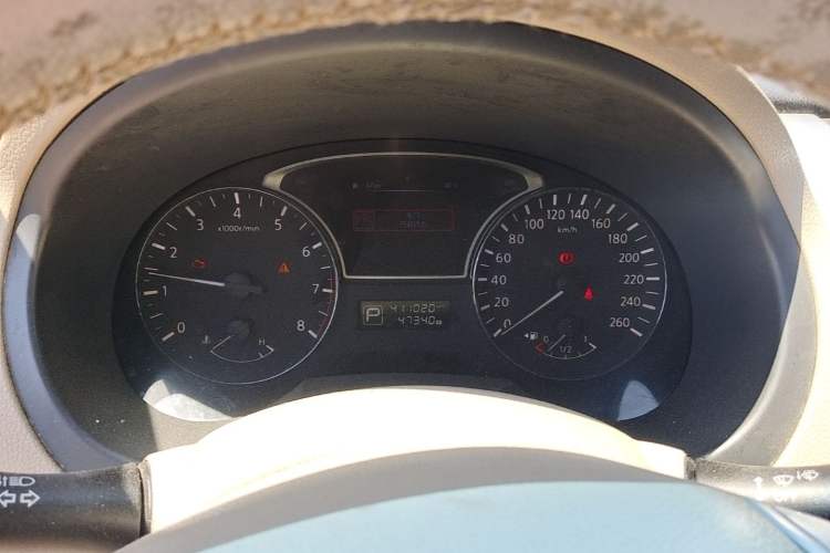 Used Nissan Teana 2016 2.0L XE Fashion Edition Instrument Cluster