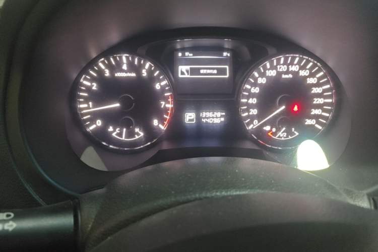 Used Nissan Teana 2016 Revised Version 2.0L XL Comfort Edition Instrument Cluster