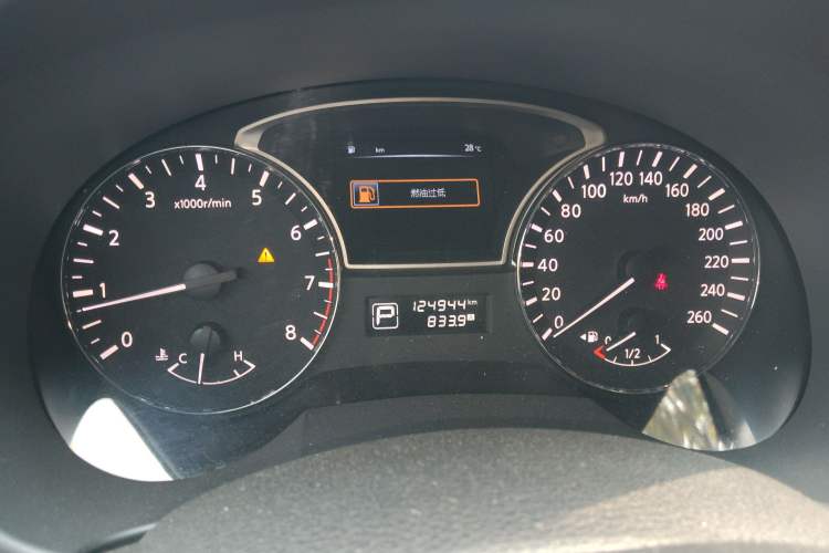 Used Nissan Teana 2016 Revised Version 2.0L XL Comfort Edition Instrument Cluster