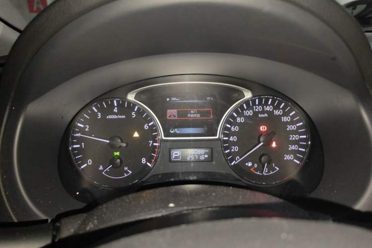 Used Nissan Teana 2016 2.0L XL-Upper Smart Edition Instrument Cluster