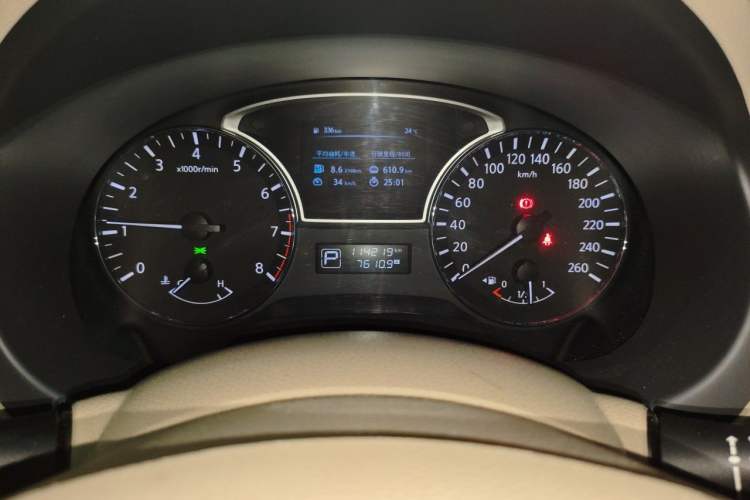 Used Nissan Teana 2016 2.0L XL Comfort Edition Instrument Cluster