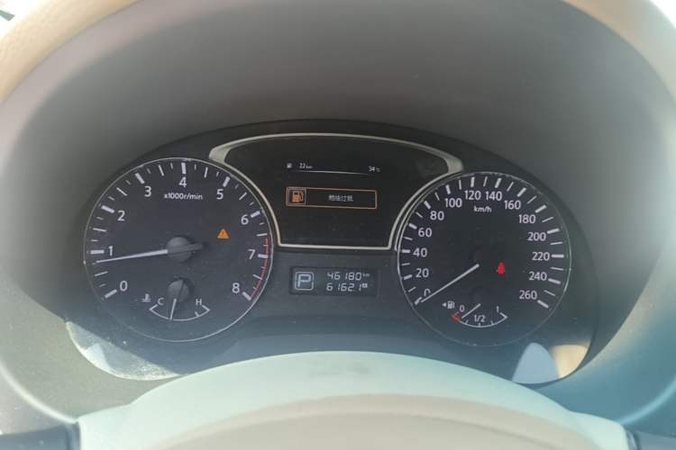 Used Nissan Teana 2016 2.0L XE Fashion Edition Instrument Cluster