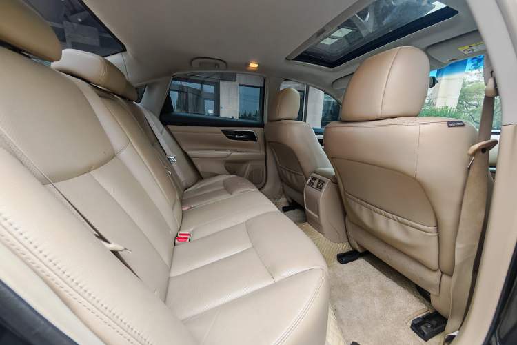 Used Nissan Teana 2016 2.0L XE Fashion Edition Interior 1