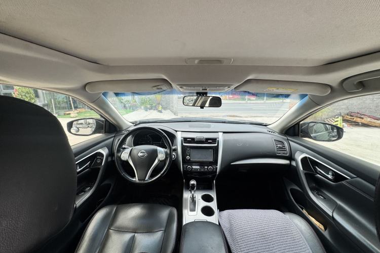 Used Nissan Teana 2016 Revised Version 2.0L XL Comfort Edition Interior 1