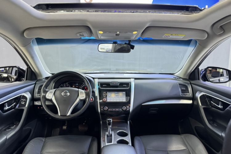 Used Nissan Teana 2016 2.0L XL Comfort Edition Interior 1