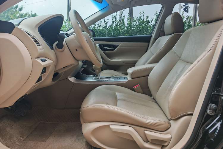 Used Nissan Teana 2016 2.0L XE Fashion Edition Interior 2