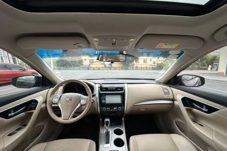 Used Nissan Teana 2016 Revised Version 2.0L XL Comfort Edition Interior 2