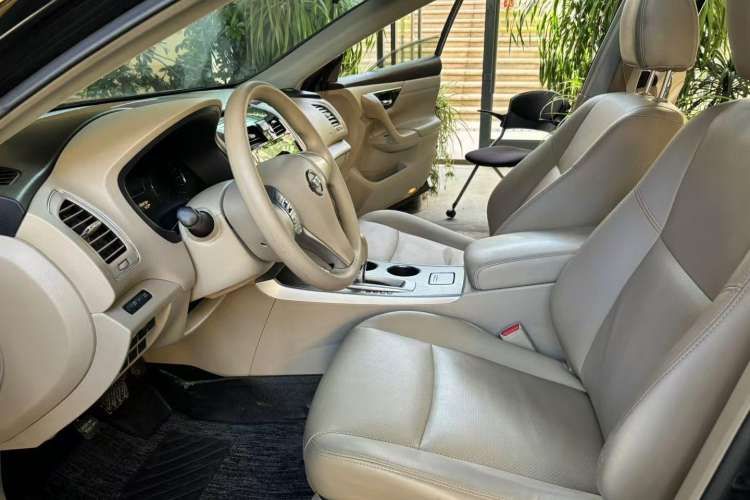 Used Nissan Teana 2016 2.0L XE Fashion Edition Interior 2