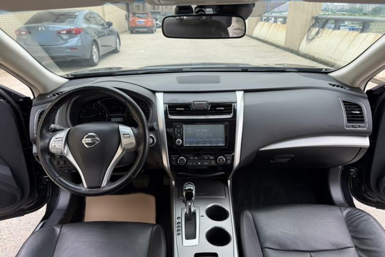 Used Nissan Teana 2016 2.0L XL Comfort Edition Interior 2