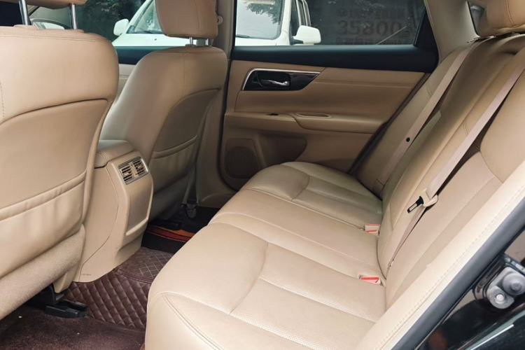 Used Nissan Teana 2016 2.0L XE Fashion Edition Interior 2