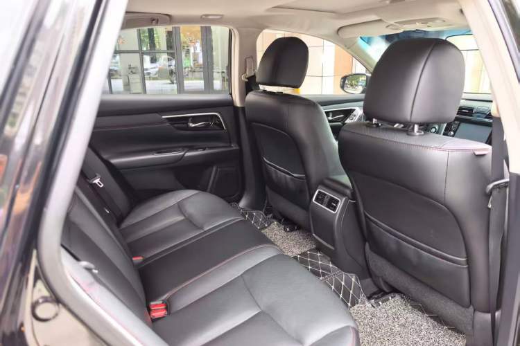 Used Nissan Teana 2016 2.0L XL Comfort Edition Interior 3